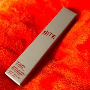 Bite Beauty Matte Lip Crayon Glacé